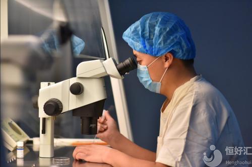 試管嬰兒取卵時，要怎樣進(jìn)行？